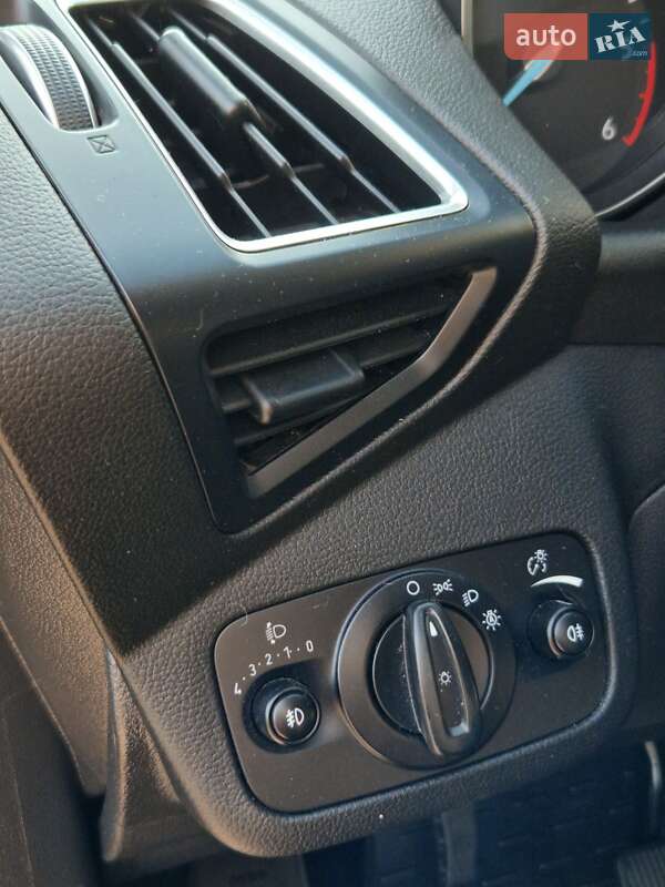 Внедорожник / Кроссовер Ford Kuga 2017 в Ровно фото 24 Внедорожник / Кроссовер Ford Kuga 2017 в Ровно