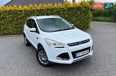 Внедорожник / Кроссовер Ford Kuga 2013 в Стрые