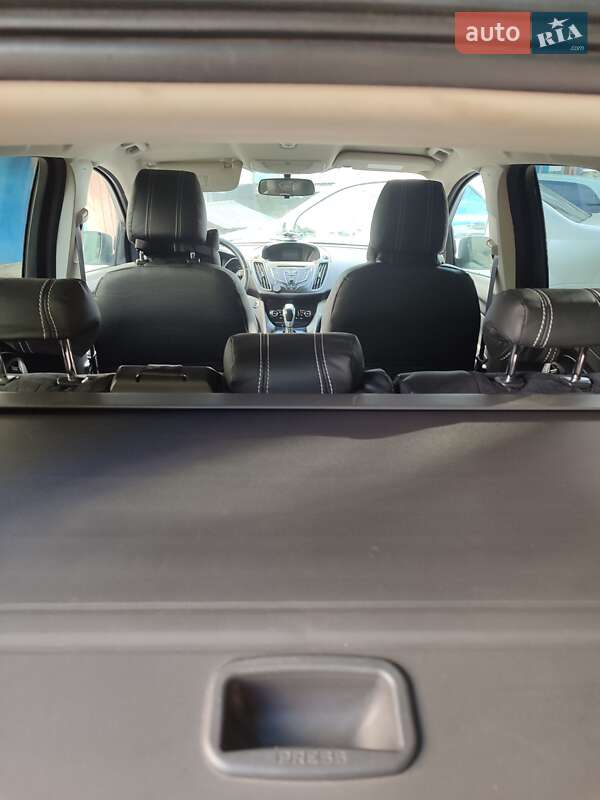 Внедорожник / Кроссовер Ford Kuga 2013 в Кропивницком