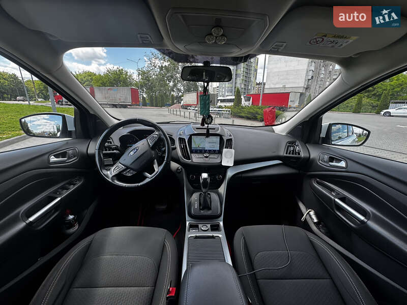 Внедорожник / Кроссовер Ford Kuga 2018 в Житомире
