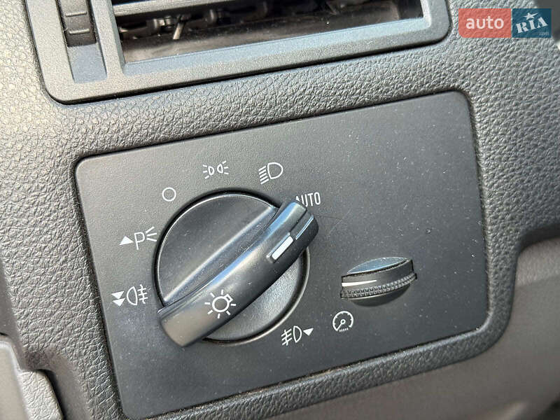 Внедорожник / Кроссовер Ford Kuga 2011 в Одессе