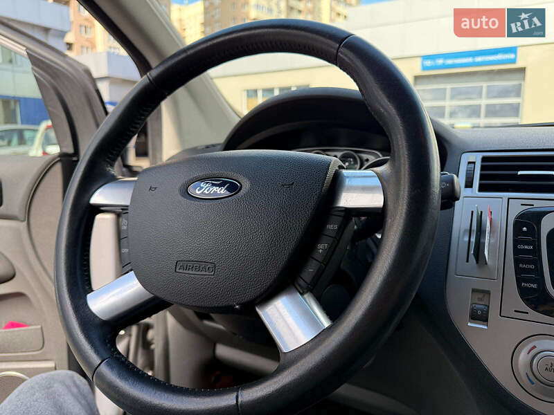Внедорожник / Кроссовер Ford Kuga 2011 в Одессе