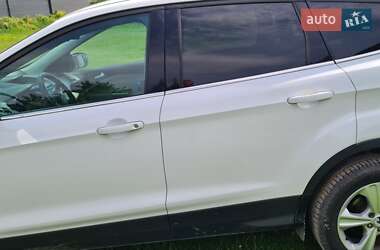 Внедорожник / Кроссовер Ford Kuga 2014 в Радехове