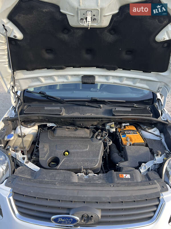 Внедорожник / Кроссовер Ford Kuga 2011 в Киеве