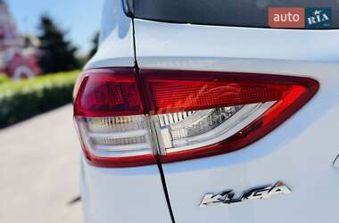Внедорожник / Кроссовер Ford Kuga 2013 в 