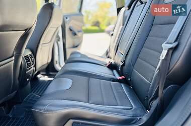 Внедорожник / Кроссовер Ford Kuga 2013 в 