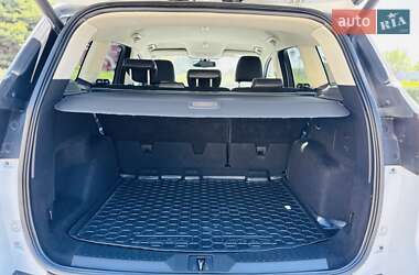 Внедорожник / Кроссовер Ford Kuga 2013 в 