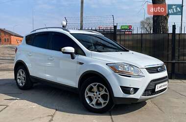 Внедорожник / Кроссовер Ford Kuga 2012 в Киеве