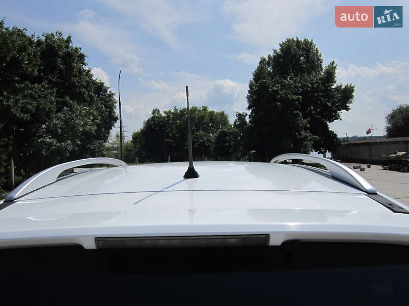 Позашляховик / Кросовер Ford Kuga 2011 в Цумані