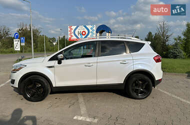 Внедорожник / Кроссовер Ford Kuga 2009 в 