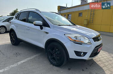 Внедорожник / Кроссовер Ford Kuga 2009 в 