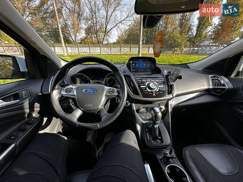 Позашляховик / Кросовер Ford Kuga 2013 в Одесі