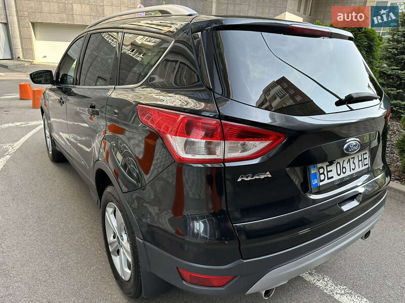Внедорожник / Кроссовер Ford Kuga 2013 в Киеве