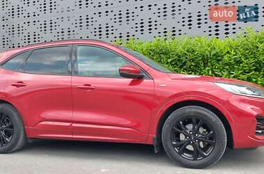 Внедорожник / Кроссовер Ford Kuga 2020 в 