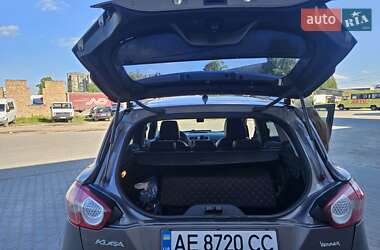 Внедорожник / Кроссовер Ford Kuga 2012 в 