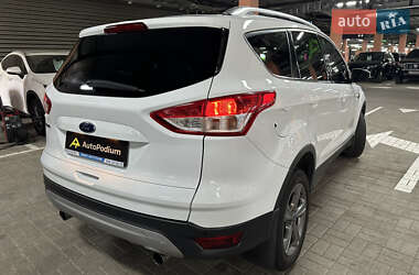 Внедорожник / Кроссовер Ford Kuga 2013 в 