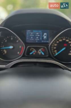 Внедорожник / Кроссовер Ford Kuga 2014 в Ужгороде