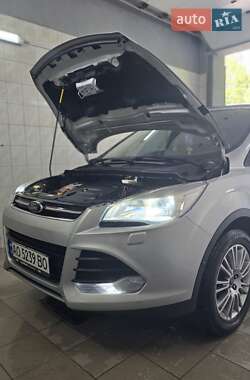 Внедорожник / Кроссовер Ford Kuga 2014 в Ужгороде