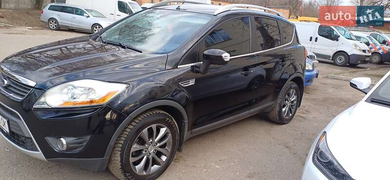 Внедорожник / Кроссовер Ford Kuga 2010 в 