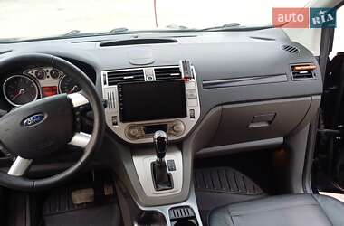 Внедорожник / Кроссовер Ford Kuga 2010 в 