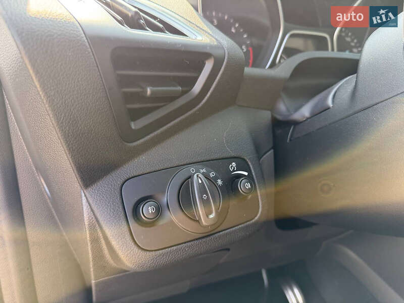 Внедорожник / Кроссовер Ford Kuga 2018 в Коломые