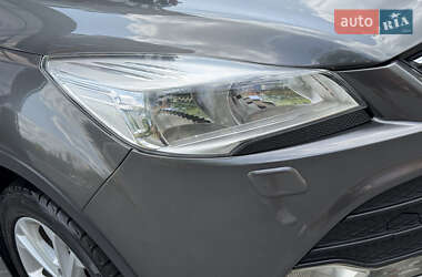 Внедорожник / Кроссовер Ford Kuga 2016 в 
