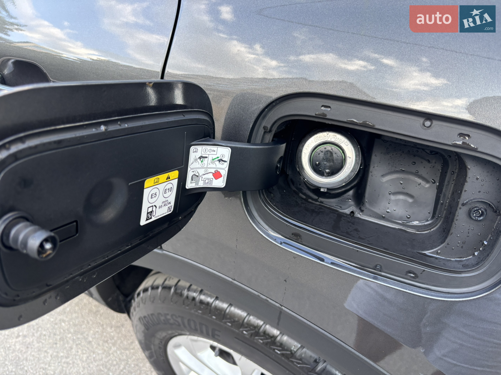 2021 Ford Kuga - мініатюра 18