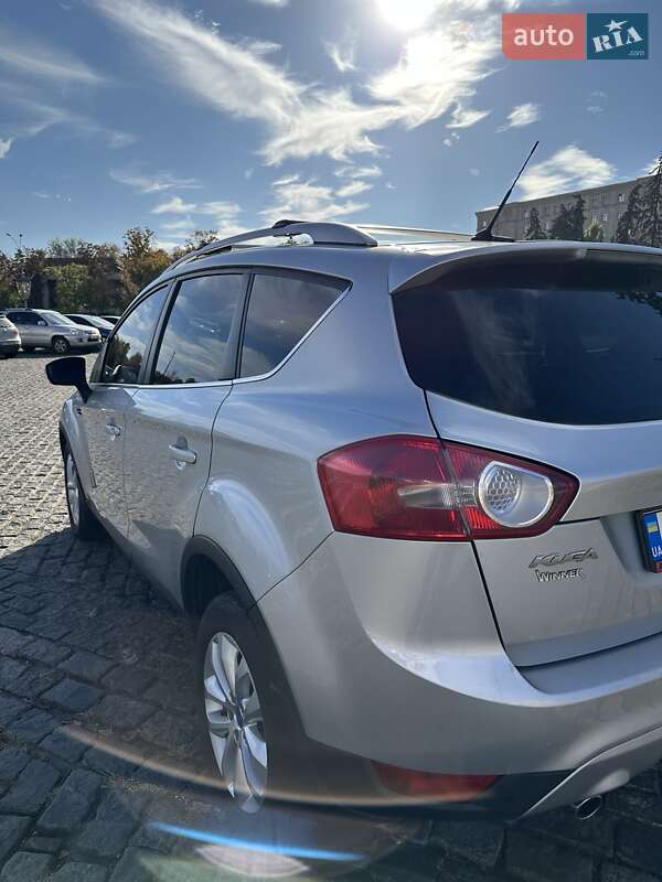 Позашляховик / Кросовер Ford Kuga 2011 в Харкові