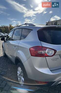 Внедорожник / Кроссовер Ford Kuga 2011 в 