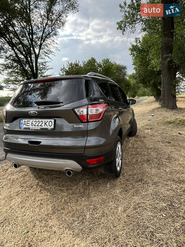 Внедорожник / Кроссовер Ford Kuga 2019 в Пятихатках