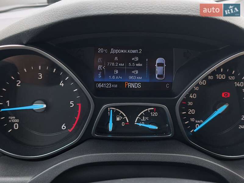 Внедорожник / Кроссовер Ford Kuga 2019 в Южноукраинске