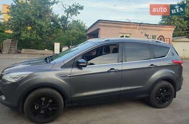 Внедорожник / Кроссовер Ford Kuga 2013 в 