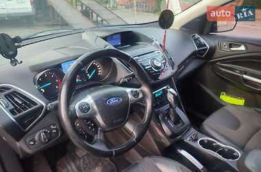 Внедорожник / Кроссовер Ford Kuga 2013 в 