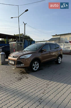 Позашляховик / Кросовер Ford Kuga 2013 в Івано-Франківську
