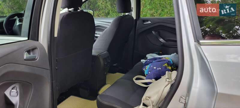 Внедорожник / Кроссовер Ford Kuga 2016 в Черкассах фото 8 Внедорожник / Кроссовер Ford Kuga 2016 в Черкассах