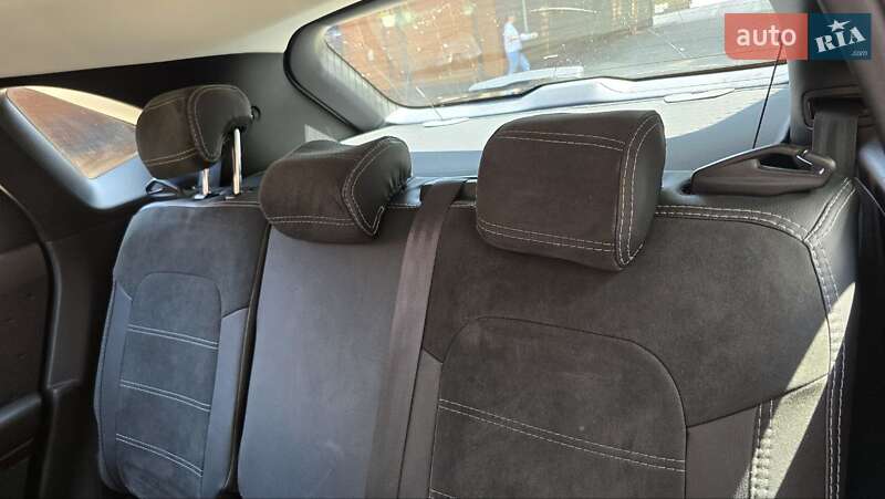 Внедорожник / Кроссовер Ford Kuga 2020 в Чорткове