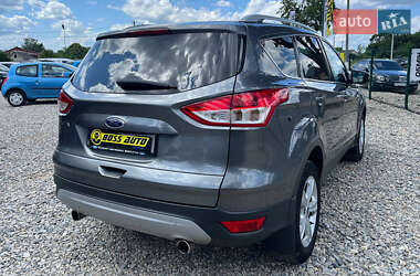 Внедорожник / Кроссовер Ford Kuga 2013 в 