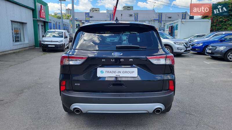 Внедорожник / Кроссовер Ford Kuga 2020 в Киеве