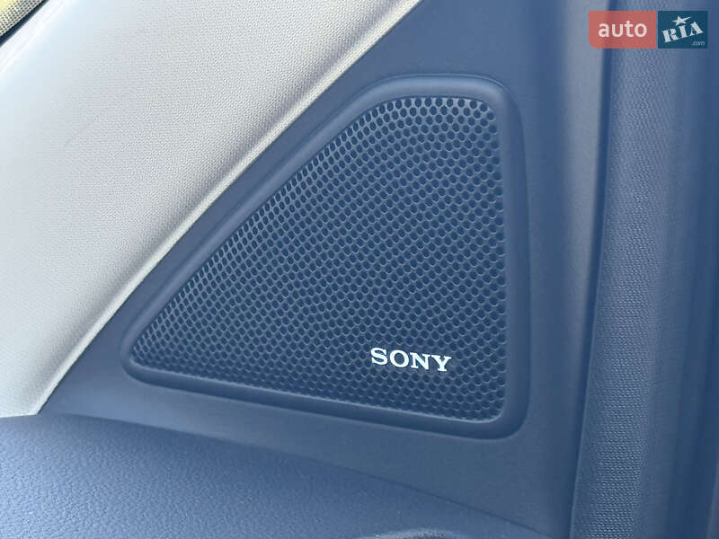 Внедорожник / Кроссовер Ford Kuga 2019 в Киеве