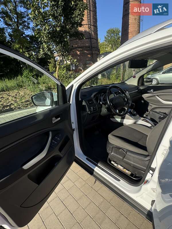 Внедорожник / Кроссовер Ford Kuga 2012 в Коломые