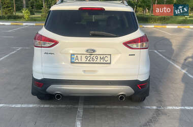 Внедорожник / Кроссовер Ford Kuga 2013 в 