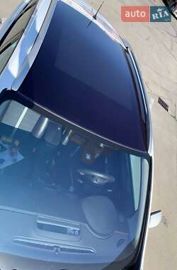 Внедорожник / Кроссовер Ford Kuga 2010 в 