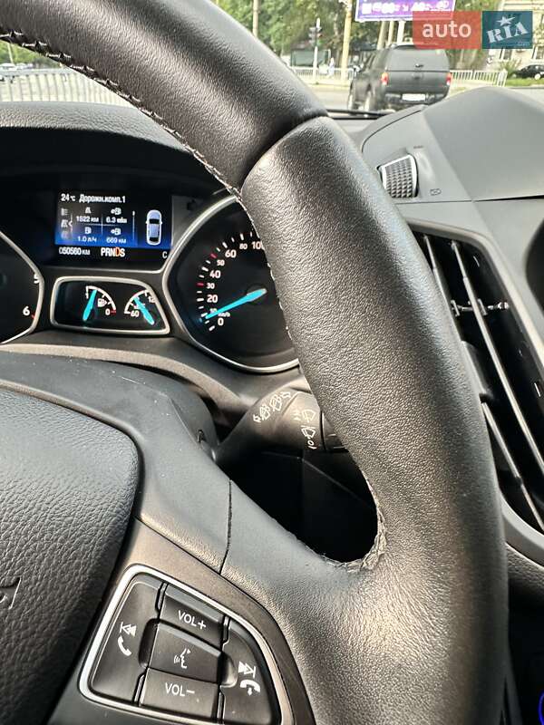 Внедорожник / Кроссовер Ford Kuga 2019 в Днепре