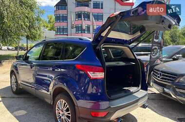 Внедорожник / Кроссовер Ford Kuga 2013 в 