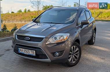 Внедорожник / Кроссовер Ford Kuga 2012 в Ровно