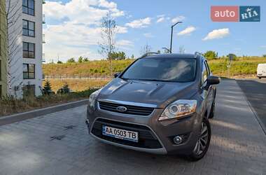 Внедорожник / Кроссовер Ford Kuga 2012 в 