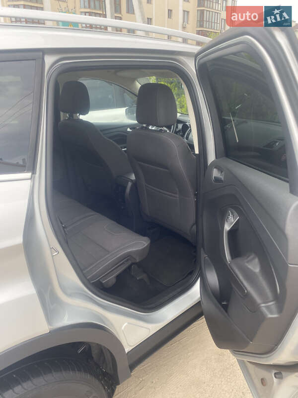 Внедорожник / Кроссовер Ford Kuga 2014 в Киеве