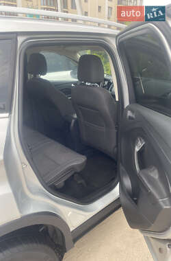 Внедорожник / Кроссовер Ford Kuga 2014 в 