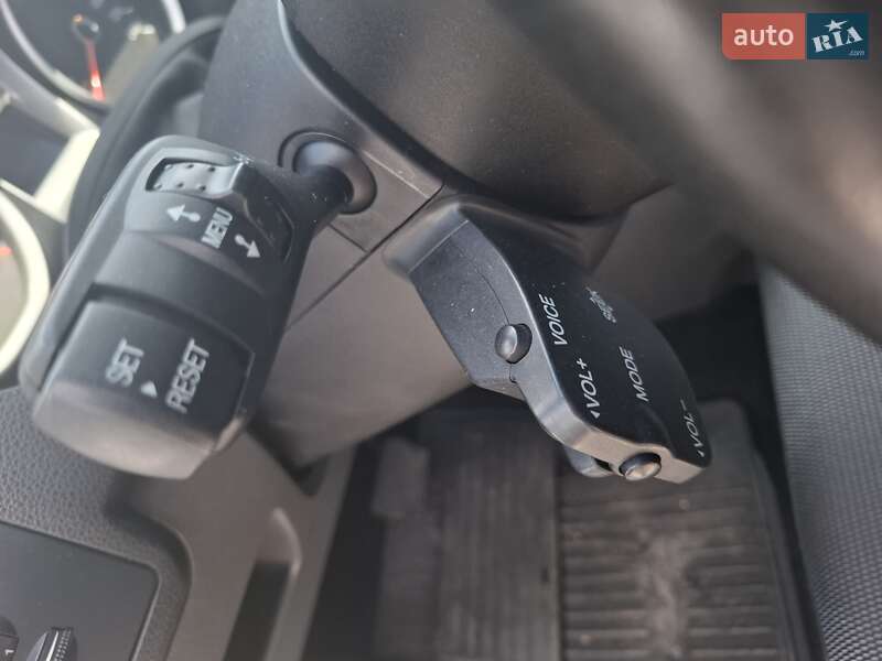 Внедорожник / Кроссовер Ford Kuga 2012 в Черкассах