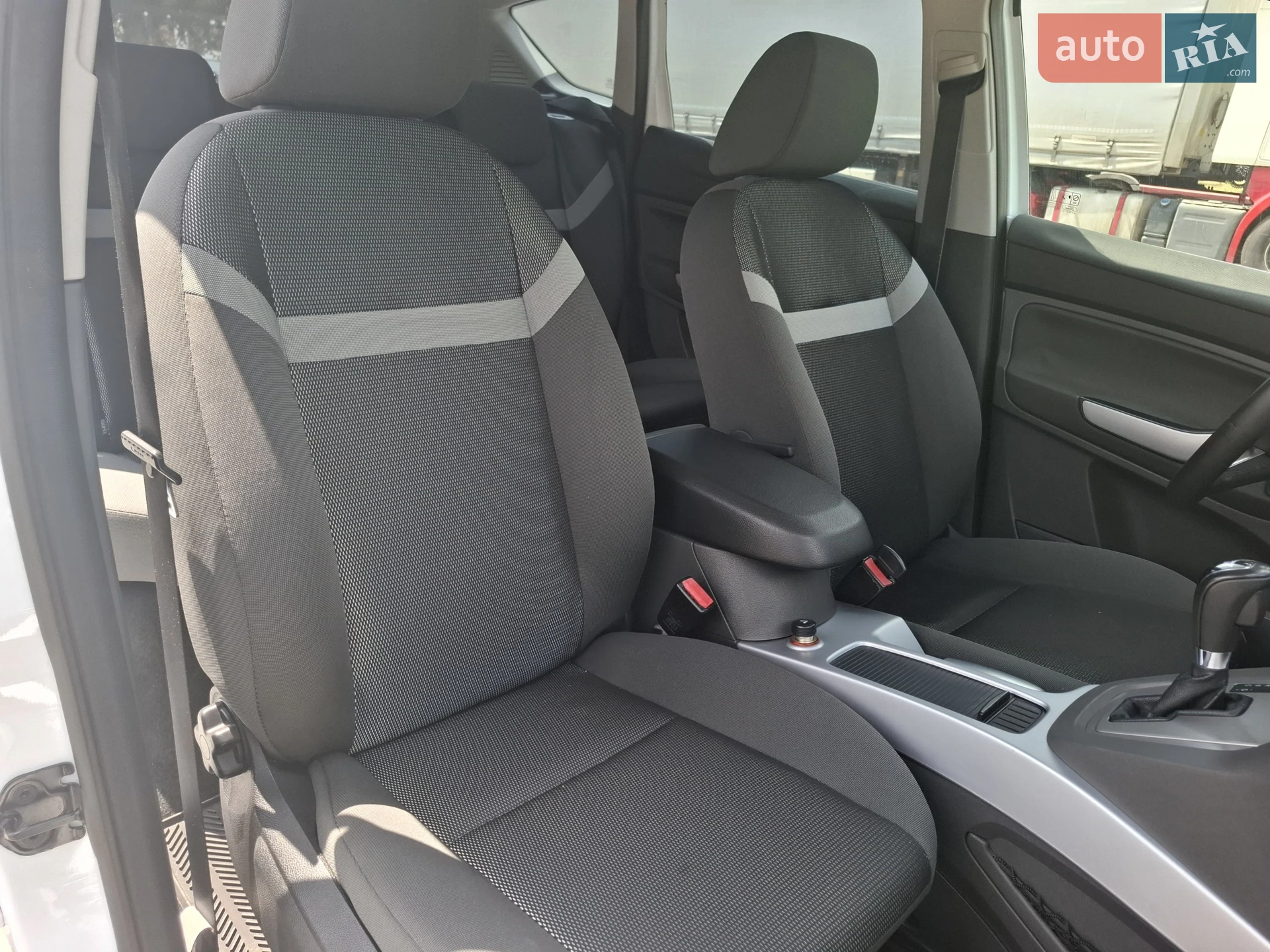 2012 Ford Kuga - мініатюра 29